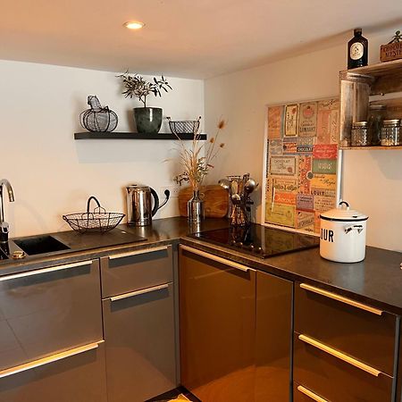 Loft Atypique Au Milieu Des Champs Apartman Tourrettes Kültér fotó